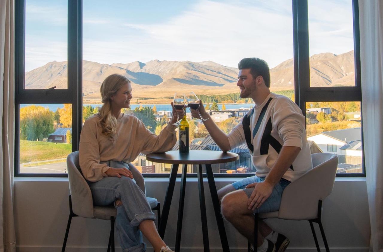 Galaxy Boutique Hotel Lac Tekapo Extérieur photo The Terrace Bar